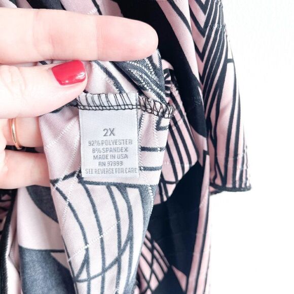 Dressbarn Tunic Top Pink Black Women's Size 2X V-Neck Stretch - Picture 5 of 10